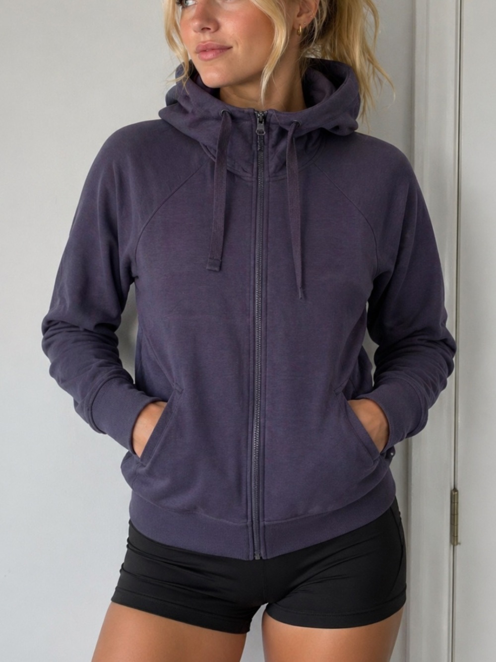 Athleta Women's Aurora Purple Triumph Hoodie Size Small 54406
